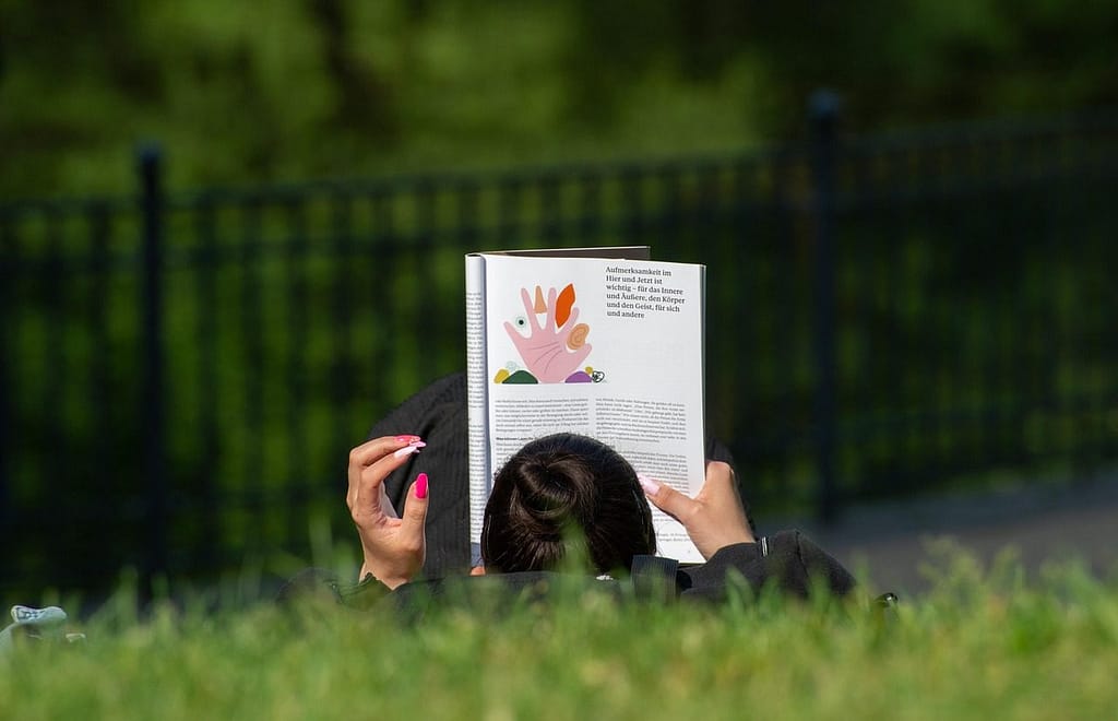 Your Search for a Business Magazine for Women is Over: Here are 6 Publications That Actually Get What Ambitious Women Need 1 magazine, read, woman, cosmetics, manicure, fingernails, leisure, relaxation, outdoors. Business Magazine for Women