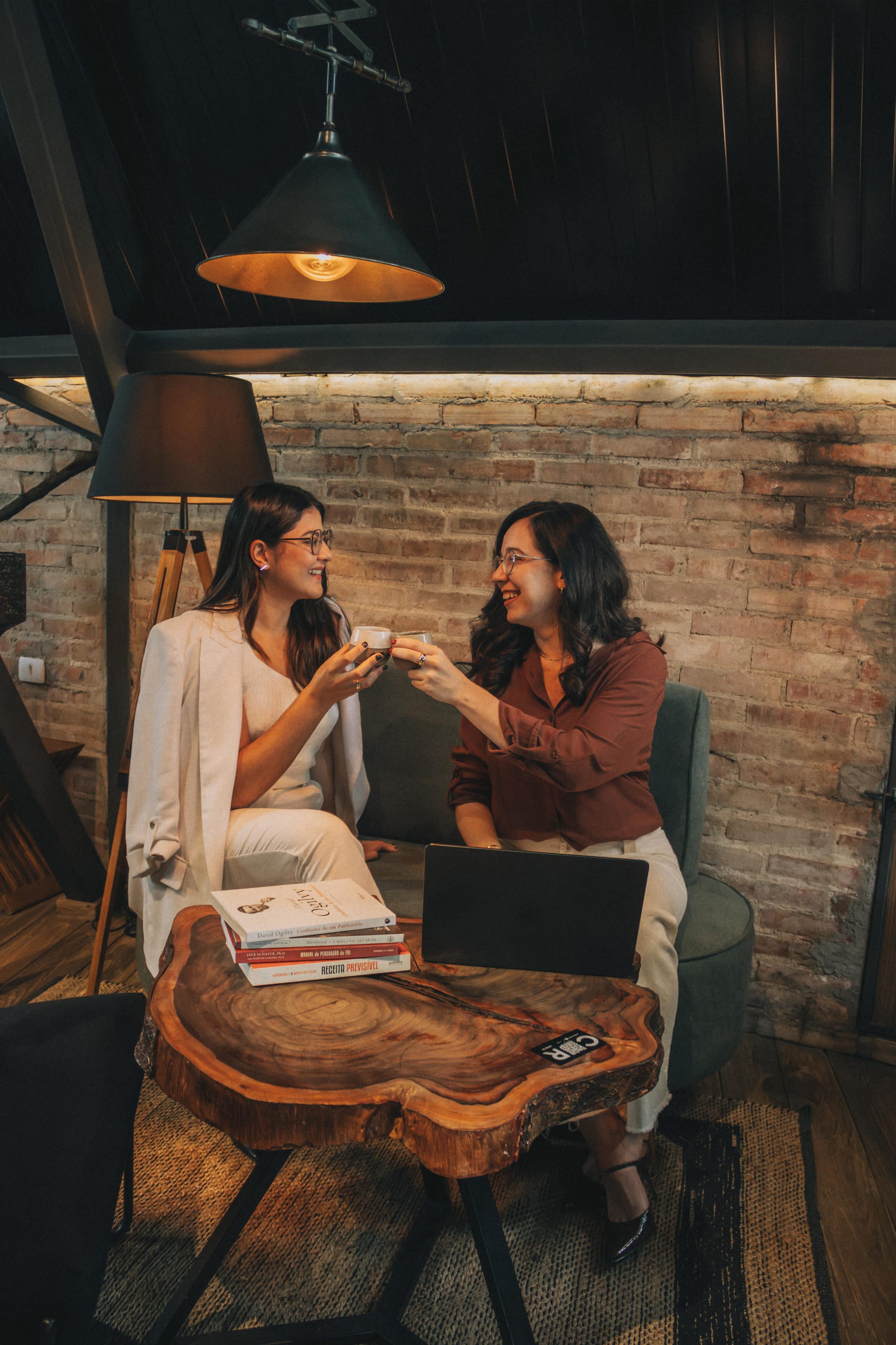 4 Unique Women's Coworking Spaces in NYC 1 Women's Coworking Spaces